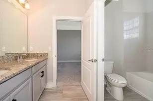 10425 Siddington Dr, Orlando, FL 32832 - Photo 18