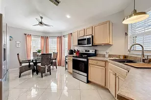 240 Rialto Rd, Poinciana, FL 34759 - Photo 10