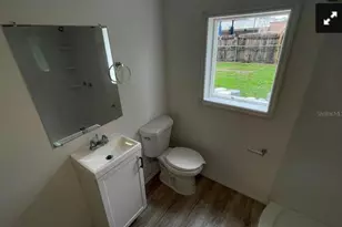 807 E Orchid Ave, Tampa, FL 33612 - Photo 10