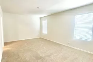 1388 Berry Ln, Davenport, FL 33837 - Photo 10