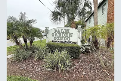 698 Michigan Court #4, Saint Cloud, FL 34769 - Photo 4