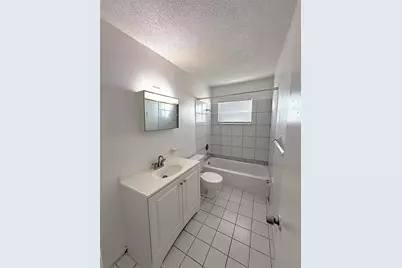 698 Michigan Court #4, Saint Cloud, FL 34769 - Photo 10