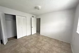 720 Michigan Ct, Saint Cloud, FL 34769 - Photo 12