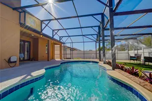 2717 Eagle Cliff Dr, Kissimmee, FL 34746 - Photo 2