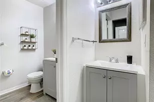 4021 Venetian Bay Dr, Kissimmee, FL 34741 - Photo 8