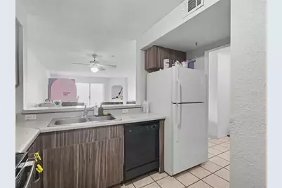 14049 Fairway Island Drive #122, Orlando, FL 32837 - Photo 4