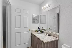 14049 Fairway Island Dr, Orlando, FL 32837 - Photo 20