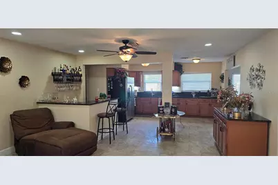 6131 9th Avenue S, Gulfport, FL 33707 - Photo 4