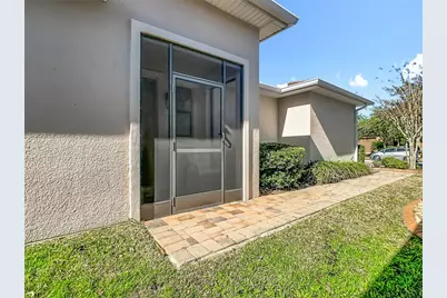 572 Presido Park Place, Kissimmee, FL 34759 - Photo 6