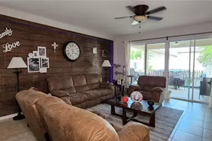 906 Fallon Hills Dr, Haines City, FL 33844 - Photo 8