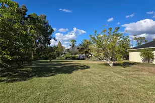 17927 77th Ln N, Loxahatchee, FL 33470 - Photo 10