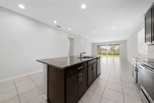 689 Meadow Pointe Dr, Haines City, FL 33844 - Photo 6