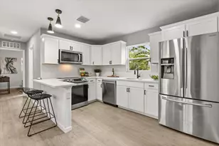 4808 Manduria St, Orlando, FL 32819 - Photo 8