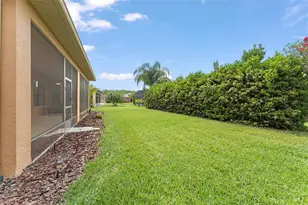 724 Villa Park Rd, Poinciana, FL 34759 - Photo 32