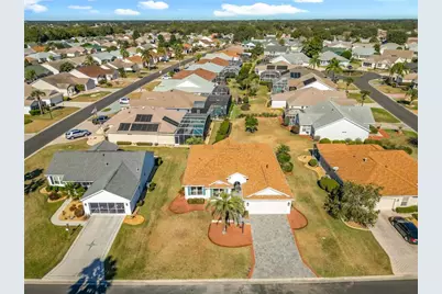 2622 Caribe Dr, The Villages, FL 32162 - Photo 8