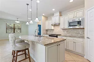 504 Zamora Wy, Davenport, FL 33837 - Photo 12