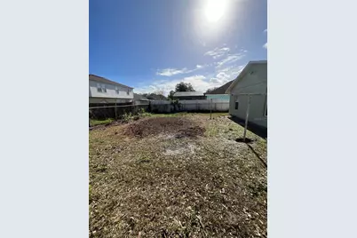 1379 Burnley Court, Kissimmee, FL 34758 - Photo 22