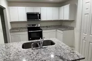 351 Towns Cir, Haines City, FL 33844 - Photo 4