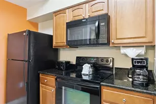 8125 Resort Village Dr, Orlando, FL 32821 - Photo 10