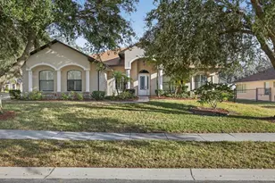 101 Lena Ann Dr, Saint Cloud, FL 34771 - Photo 2