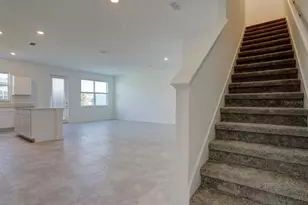 158 Nine Iron Dr, Davenport, FL 33896 - Photo 2