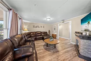 6130 Lake Lizzie Dr, Saint Cloud, FL 34771 - Photo 24