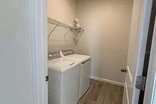 15375 Burgtheater Dr, Winter Garden, FL 34787 - Photo 4