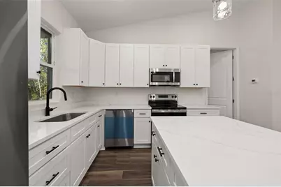 2327 N Monterey Road, Avon Park, FL 33825 - Photo 10