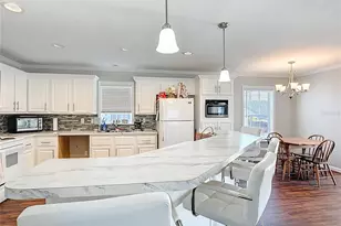1824 Riverside Dr, Moore Haven, FL 33471 - Photo 22