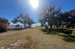 9279 Silver Lake Dr, Leesburg, FL 34788 - Photo 14