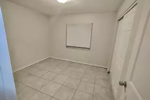 1704 Birchwood Cir, Leesburg, FL 34748 - Photo 8