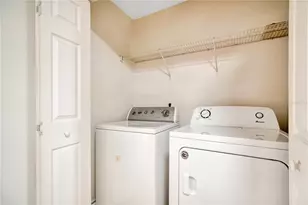 10494 Park Commons Dr, Orlando, FL 32832 - Photo 18