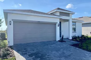 2204 Pigeon Plum Dr, Haines City, FL 33844 - Photo 2