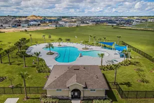 2204 Pigeon Plum Dr, Haines City, FL 33844 - Photo 4