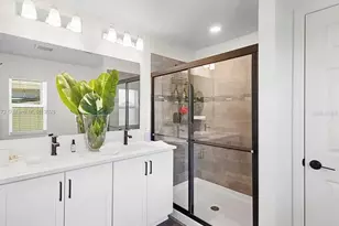 9100 Oscraft Dr, Davenport, FL 33896 - Photo 12