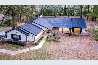 5320 NE 2nd Lane, Ocala, FL 34470 - Photo 2