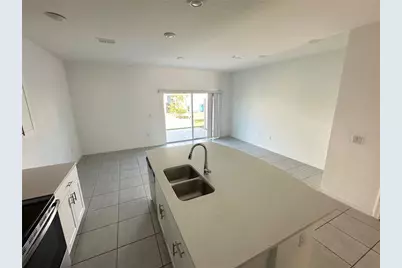 2946 Canary Avenue, Davenport, FL 33837 - Photo 6