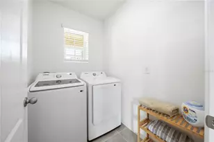 7104 Cattle Egret Dr, Saint Cloud, FL 34773 - Photo 16