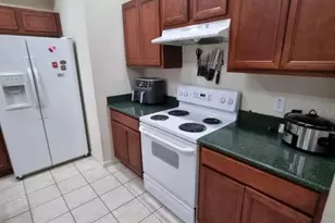 3106 Ashland Ln N, Kissimmee, FL 34741 - Photo 10