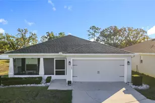 389 St Georges Cir, Eagle Lake, FL 33839 - Photo 1