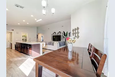 389 St Georges Circle, Eagle Lake, FL 33839 - Photo 10