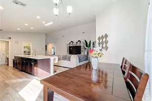 389 St Georges Cir, Eagle Lake, FL 33839 - Photo 10