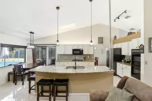 2350 Sweetwater Blvd, Saint Cloud, FL 34772 - Photo 10