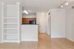 202 E South St, Orlando, FL 32801 - Photo 6