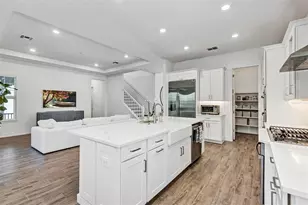 1115 Seagrape Dr, Ruskin, FL 33570 - Photo 14