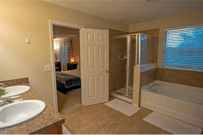 1039 Tourmaline Drive, Kissimmee, FL 34746 - Photo 10