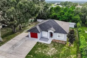 732 S 16th St, Haines City, FL 33844 - Photo 2