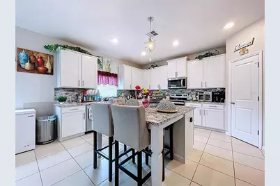 472 NW 6th Avenue NW, Ruskin, FL 33570 - Photo 20