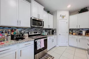 472 NW 6th Ave NW, Ruskin, FL 33570 - Photo 26