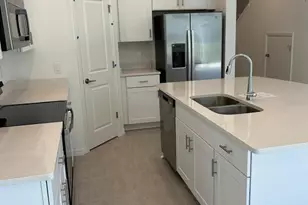 4901 Revolutionary Wy, Saint Cloud, FL 34769 - Photo 2